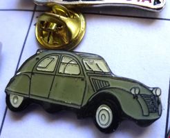 Pin Citroen Deuschwo  Grau