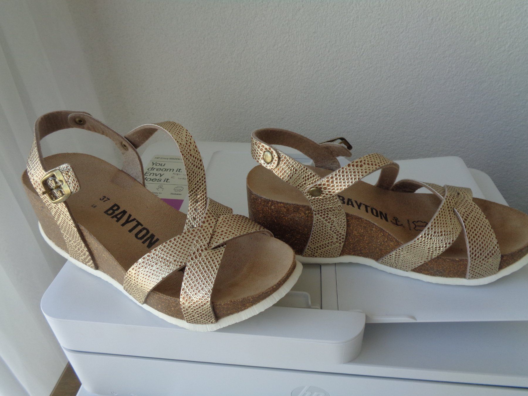 Scarpe da donna: BAYTON Leder Sandalette Gr. 37 – Nuovo (secondo la descrizione) da Bern venduto da Mobi98