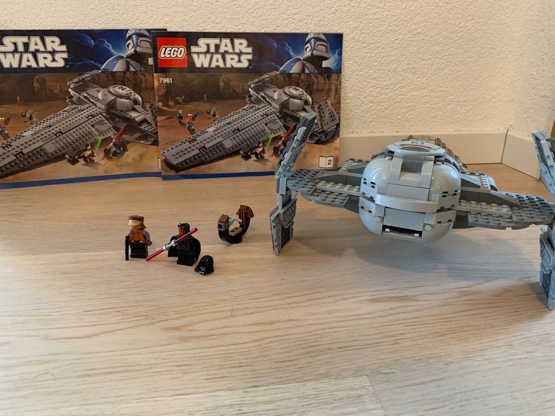 Star Wars Jeux de construction: Lego Star Wars 7961 Sith Infiltrator – D'occasion à Widnau par Mmichi8 3