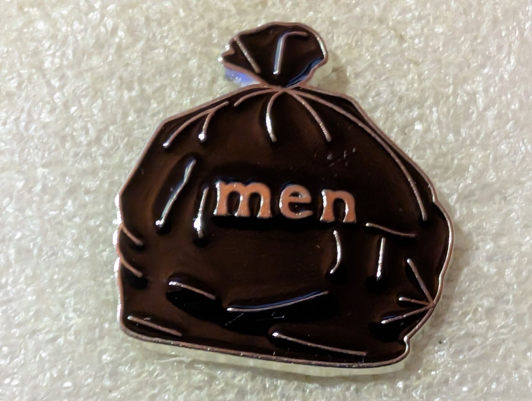 Plaketten & Abzeichen: Ansteckpin 173: Men – Gebraucht aus Oppligen von Pin-Fall-Shop