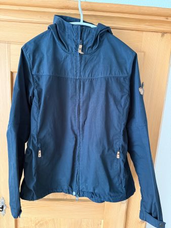 Fjällräven Stina Jacke, mit Kapuze Damen Gr. L - Schwarz