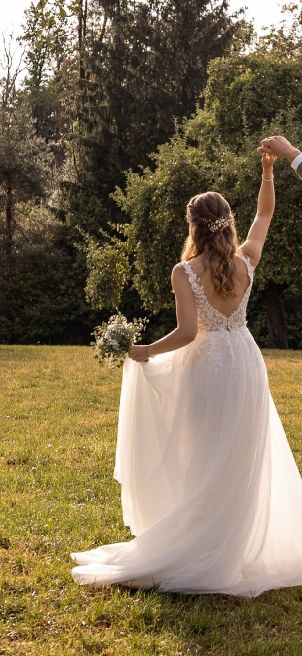Vestiti: Brautkleid Soleija – Usato da Dietfurt venduto da PetraR03 3