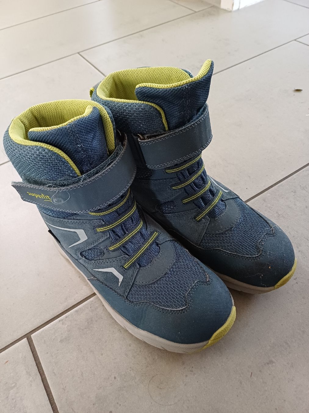 Superfit Scarpe per ragazzi: Winterschuh Superfit Gr. 37 – Usato da Kollbrunn venduto da mitglied2007