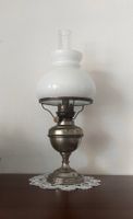 Öl-Lampe antik, in top Zustand, mit docht.