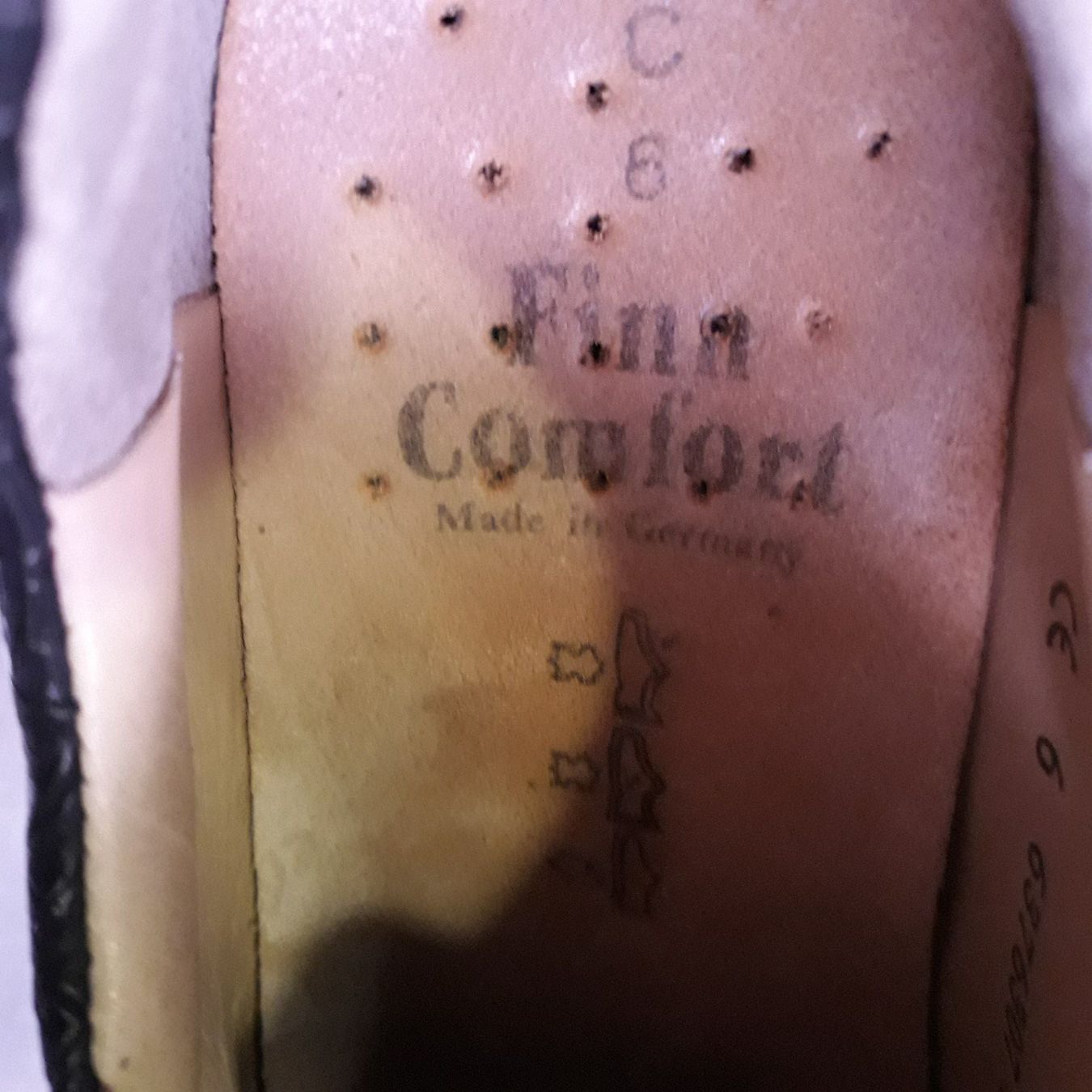 Scarpe da donna: Finn Comfort Lederschuh Gr.6 – Usato da Steinebrunn venduto da Littlebird1 5