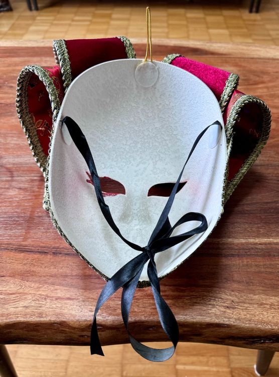 Orig. Maske aus Venedig. Jokermaske. 10 jährig Kaufen auf Ricardo