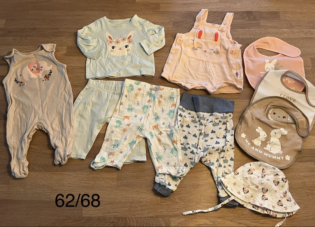 Lotti & Set di vestiti: Kleiderset 62/68 – Usato da Sursee venduto da Leg_Kibru