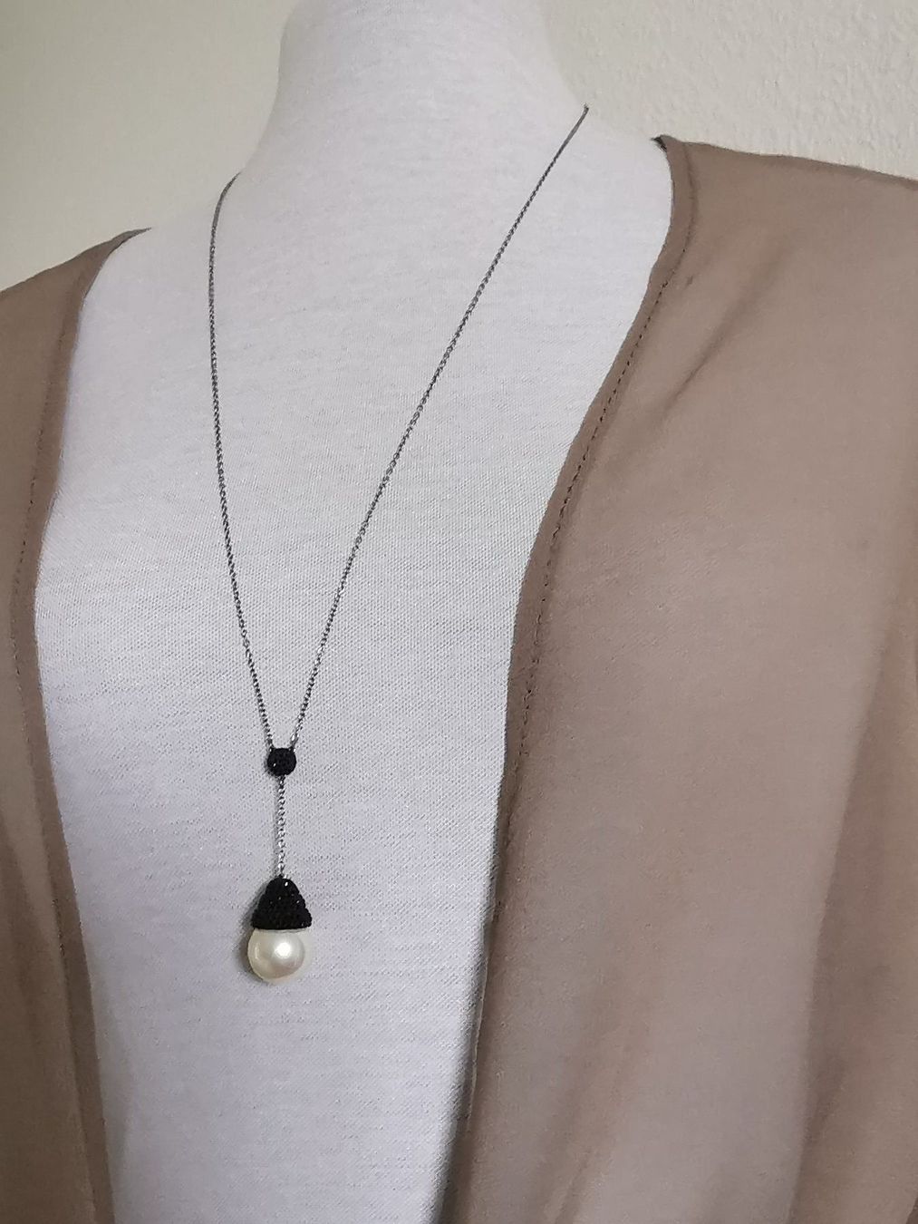 Swarovski Ketten: Swarovski Y-Kette Perle Pointiage Kristall – Neu (gemäss Beschreibung) aus Zürich von Efriede 1