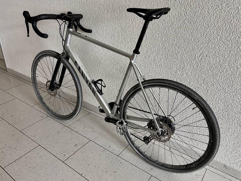 Canyon Velos: CANYON ALLROAD Gravel – Gebraucht aus Gossau SG von Vanuatu 3