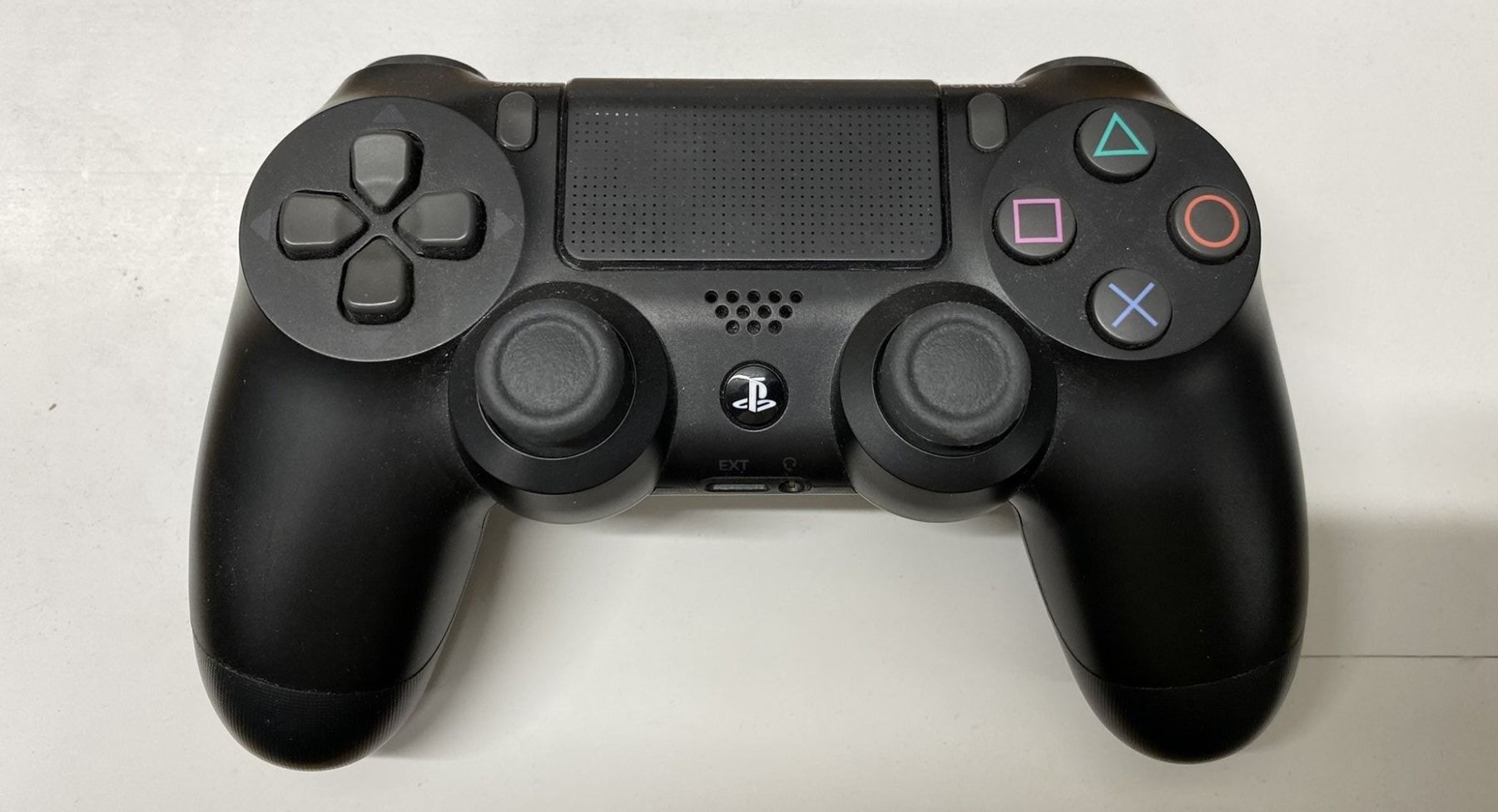 Sony Console: Playstation 4 Slim 1TB 1A Zstd inkl Controller – Usato da Boniswil venduto da NetworkNavigator 7
