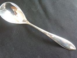 * TRES JOLIE CUILLER A SERVIRE EN ARGENT ANCIENNE COMME NEUF