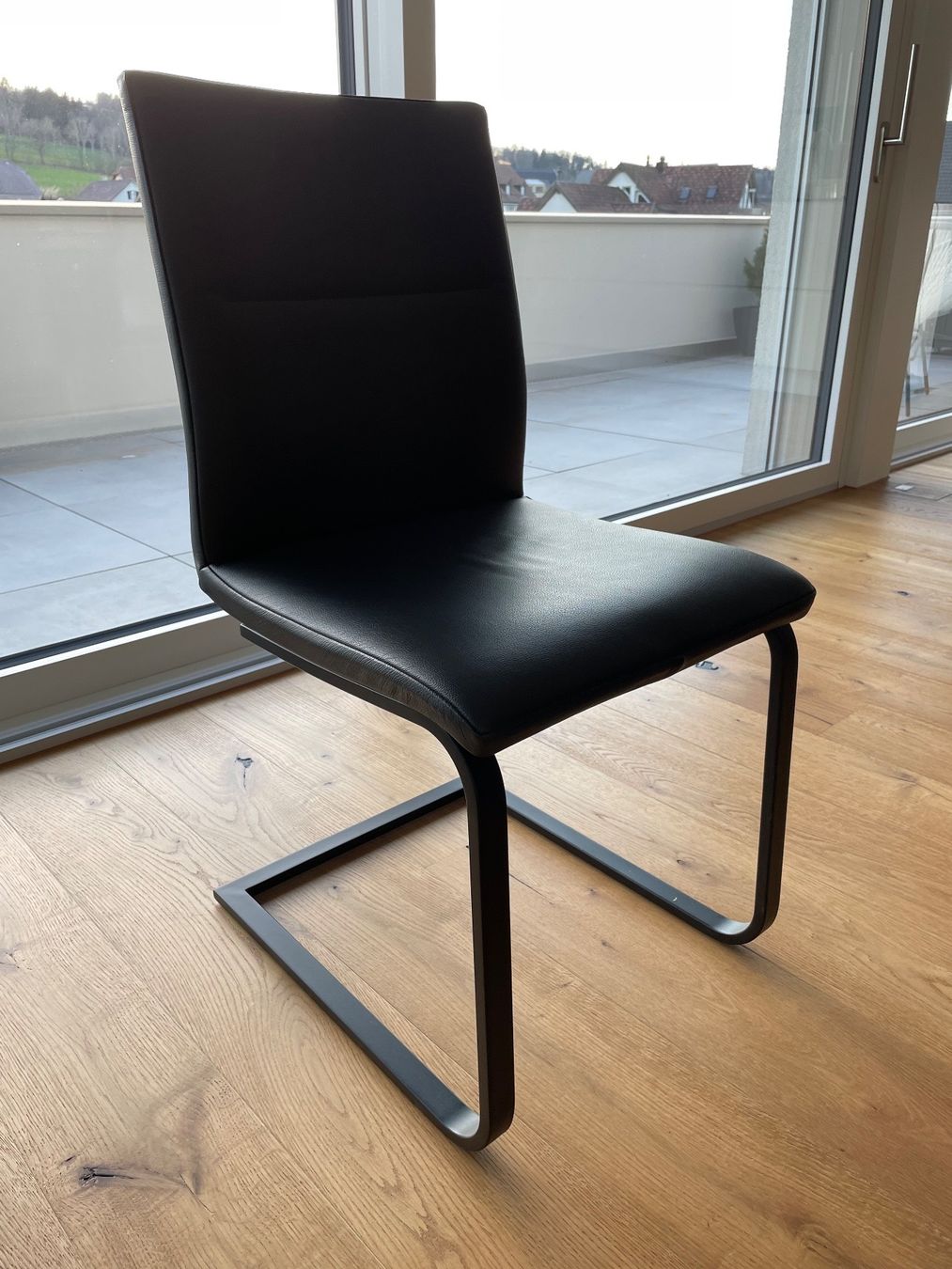 Pfister Stühle: 8 Freischwingerstuhl – Gebraucht aus Beinwil (Freiamt) von