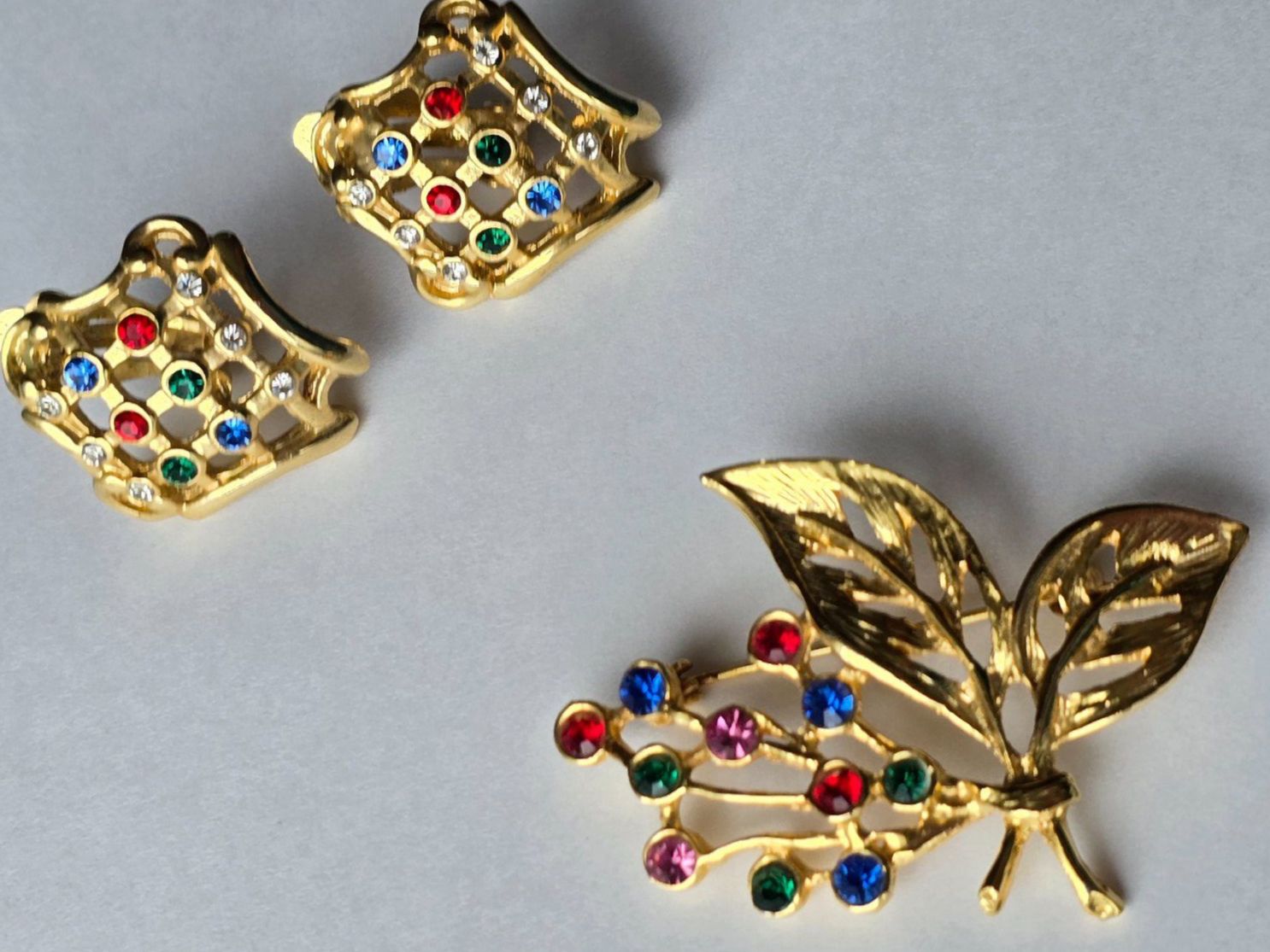 Altri gioielli: Vintage Schmuck Brosche + Ohrclips – Usato da Rheinau venduto da MakalekaAloha 6