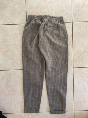 Hose (Gestreift)