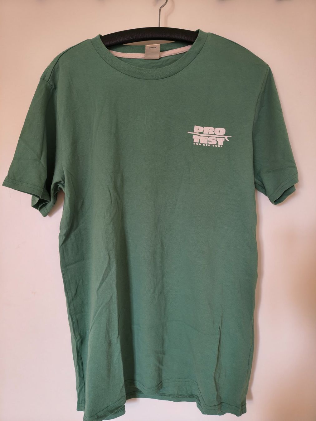 Protest T-shirt: 2 Protest Surf Tshirt Large NEU – Nuovo (secondo la descrizione) da Zürich venduto da lalaurabla 3