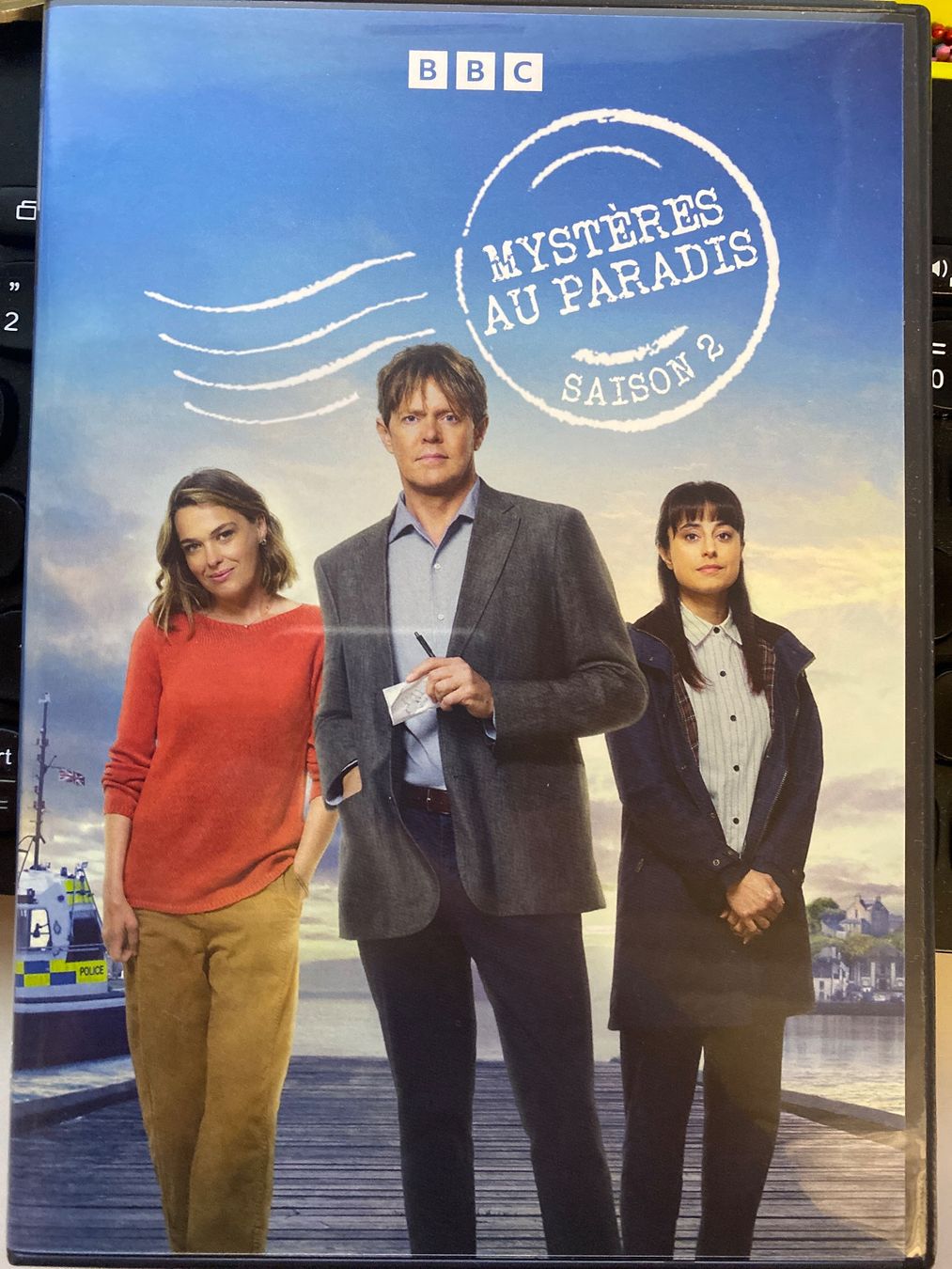 Tutti i DVDs: Mystères au Paradis Saison 2 DVD 7 épisodes – Usato da Le Brassus venduto da cinema13