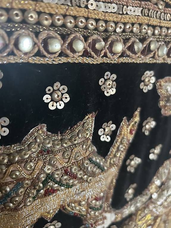 Tutte le decorazioni: Wandteppich Kalaga – Usato da Bülach venduto da silk1881 4