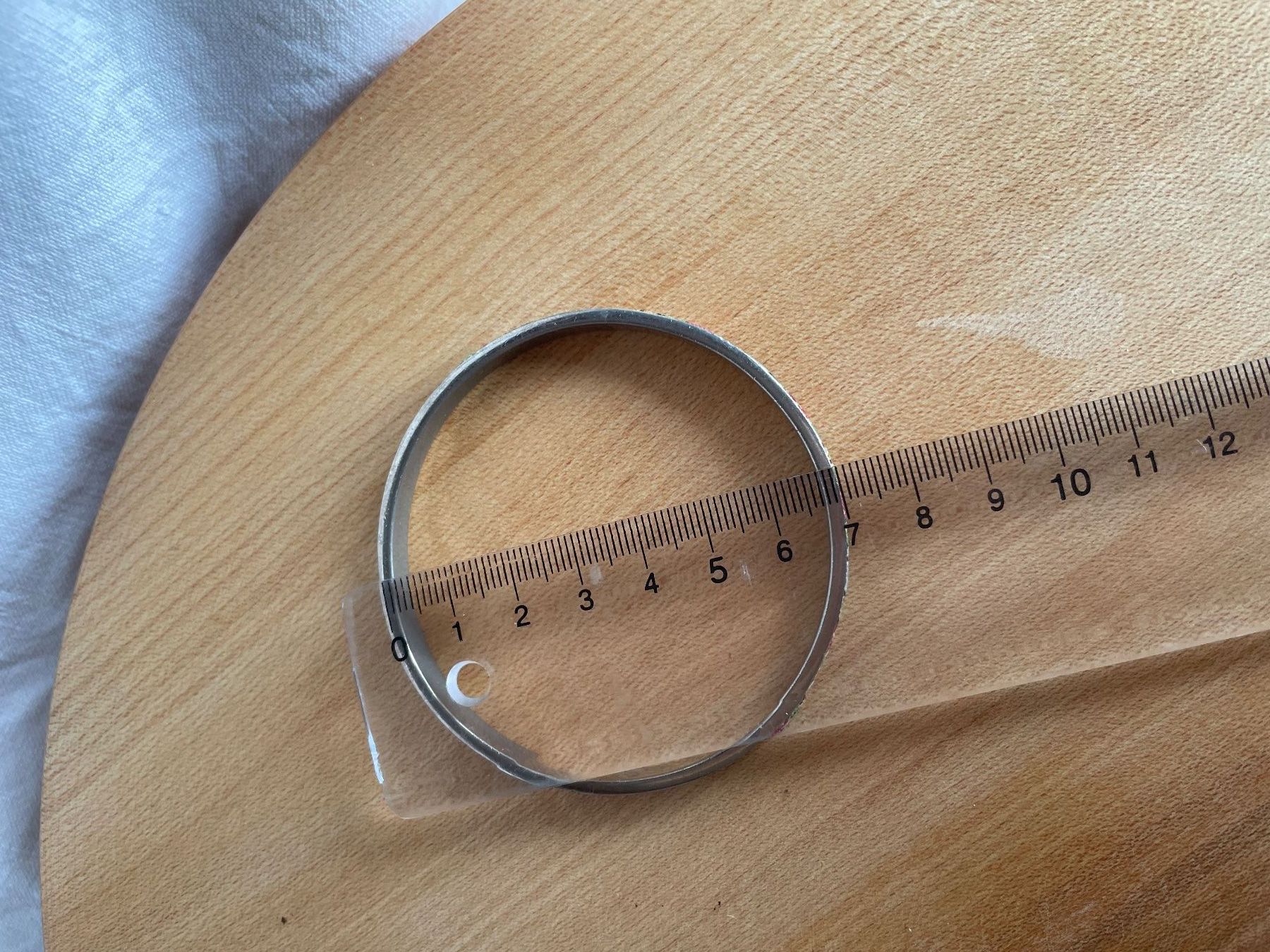 Bracciali & Braccialetti: Armreif, Unikat, Gobelin, Petit Point – Usato da Köniz venduto da kupu-kupu 2
