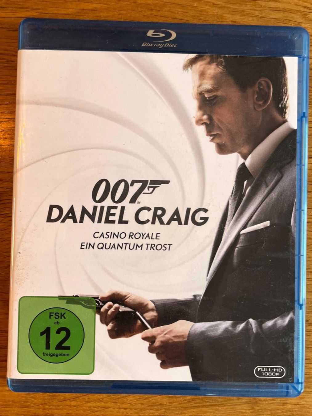 Tutti i DVDs: James Bond 007: Casino Royale & Ein Quantum Trost Blu-ray – Usato da Gams venduto da Drazhar