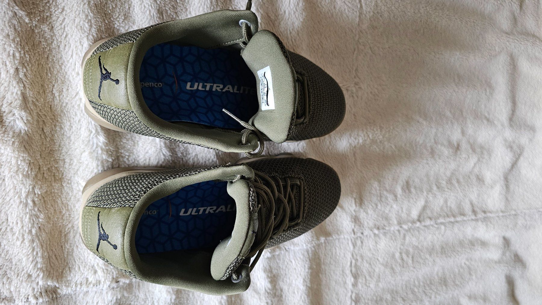 Jordan Scarpe da uomo: Jordan Sneaker Future, Olivgrün – Usato da Inwil venduto da mir_q8gf 2