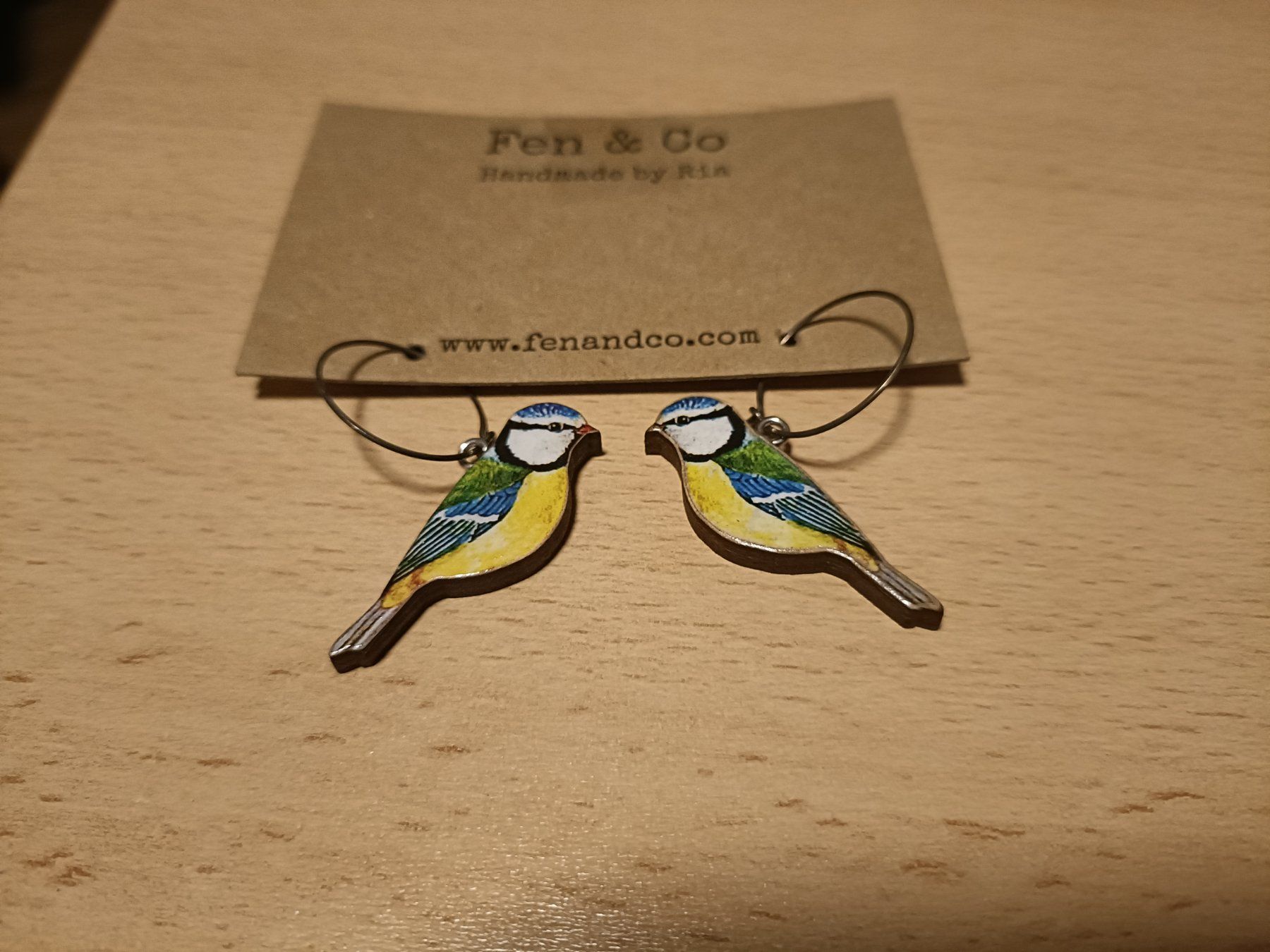 Orecchini pendenti & Orecchini a lobo: Blaumeisen Ohrringe Handmade – Nuovo e nell'imballaggio originale da Schinznach Bad venduto da knucker