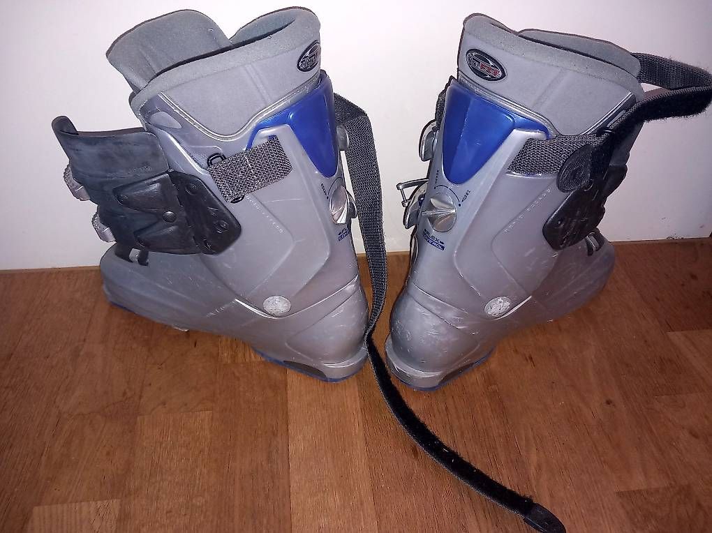 Scarpe da uomo: Skischuhe Grösse 40 bis 41 – Usato da Luzern venduto da Noosi88 2