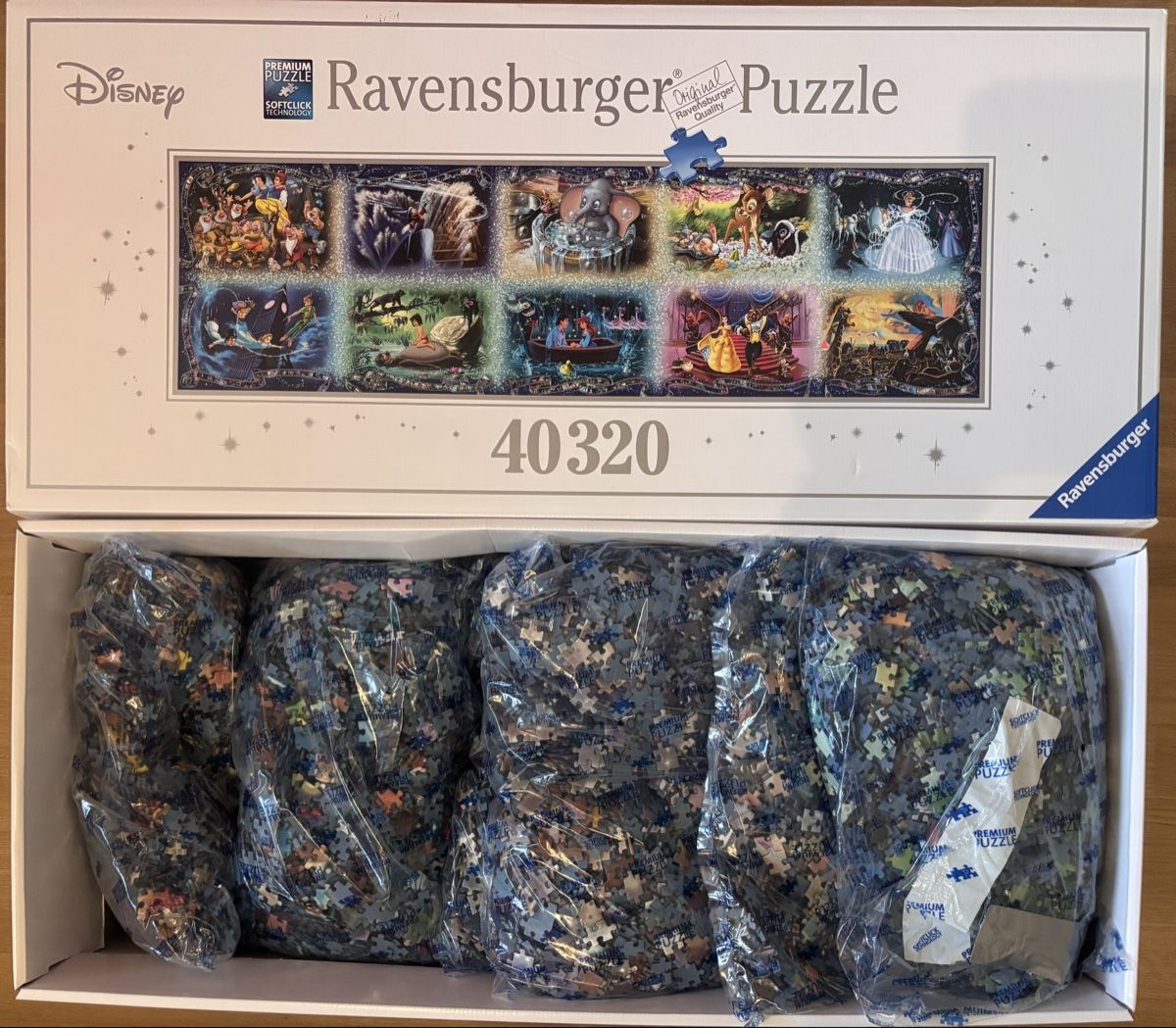 Ravensburger Puzzle: Puzzle Disney 40320 Teile Ravensburger – Nuovo (secondo la descrizione) da Moosseedorf venduto da maijai