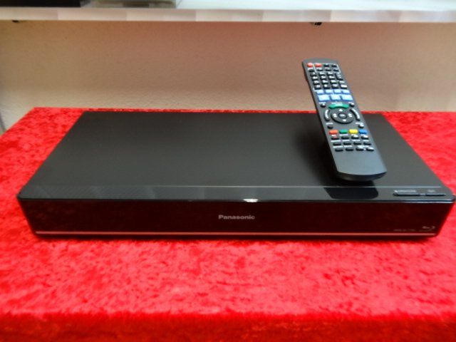 Panasonic Registratori: Panasonic Blu-ray Recorder  DMR-BCT750 – Usato da Affoltern am Albis venduto da Sennrtv