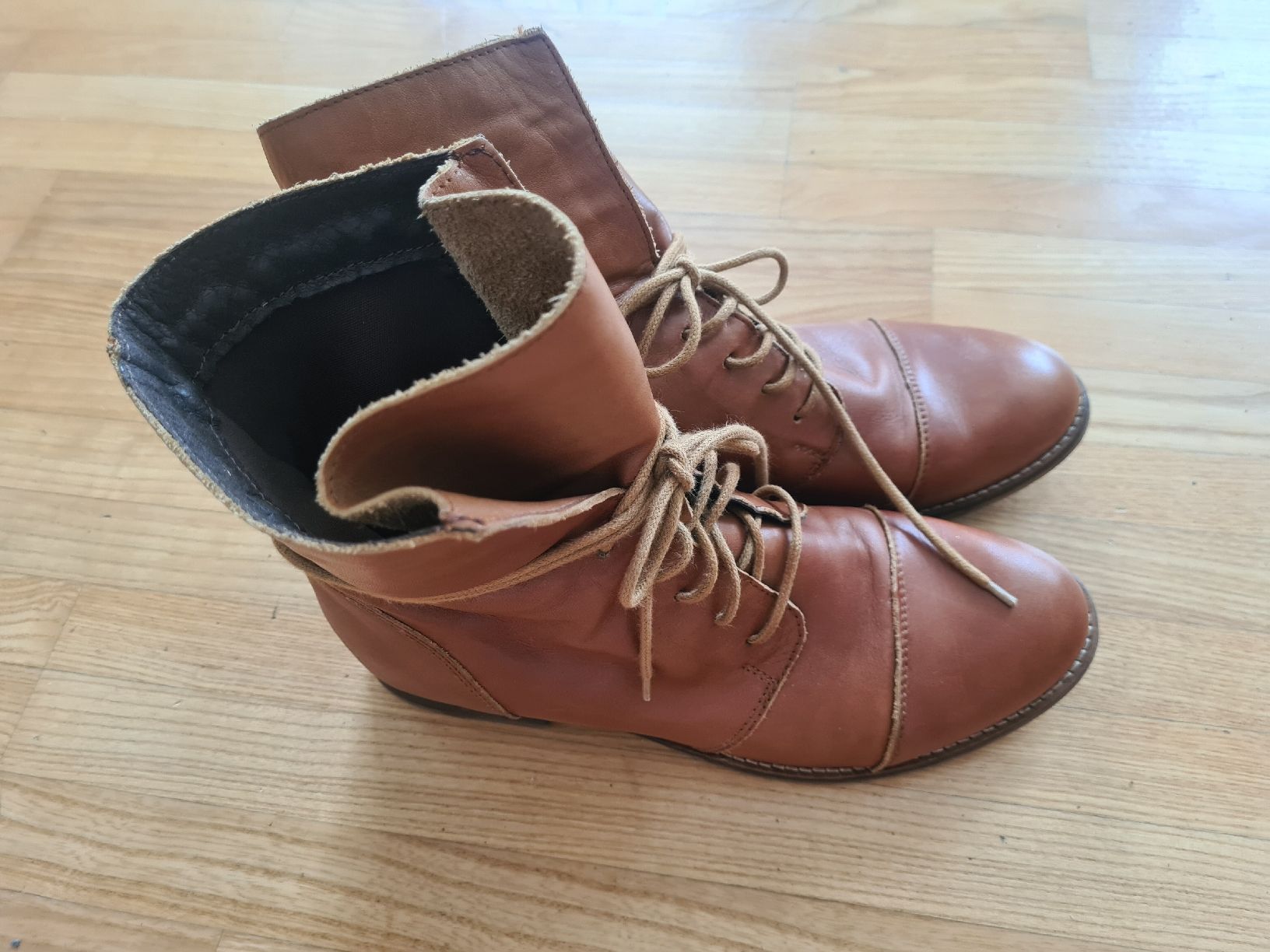 Scarpe da donna: Stiefeletten, Leder, cognac, gr. 40 – Usato da Steinhausen venduto da MilaB 4