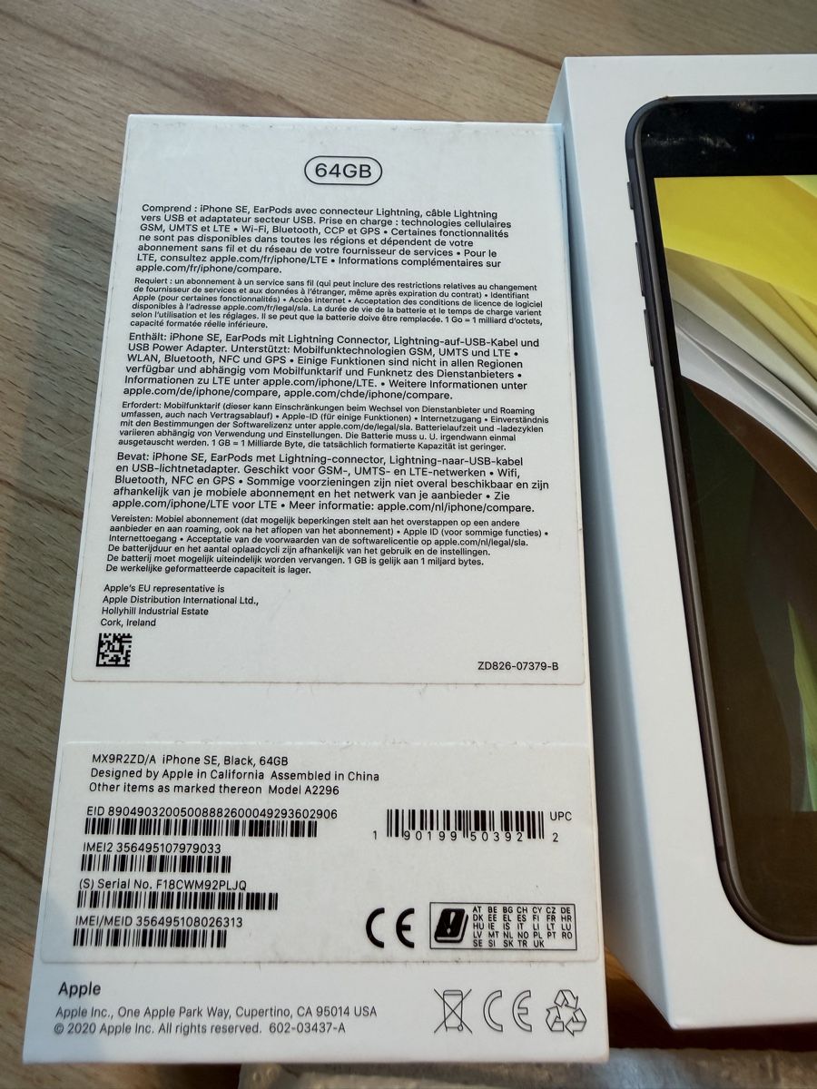 Apple Handys / Smartphones: iPhone SE 64GB  – Gebraucht aus Chur von Sim7000 9