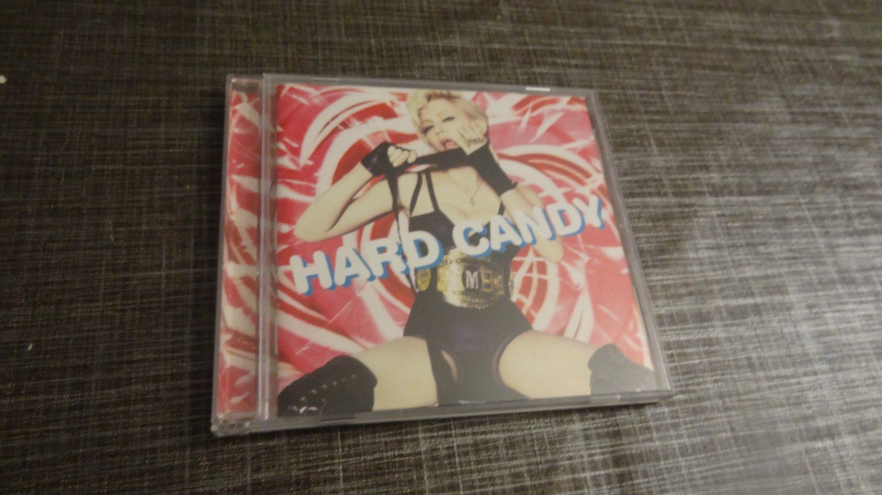 CD: Madonna - Hard Candy CD – Usato da Olten venduto da Disc-Ausverkauf