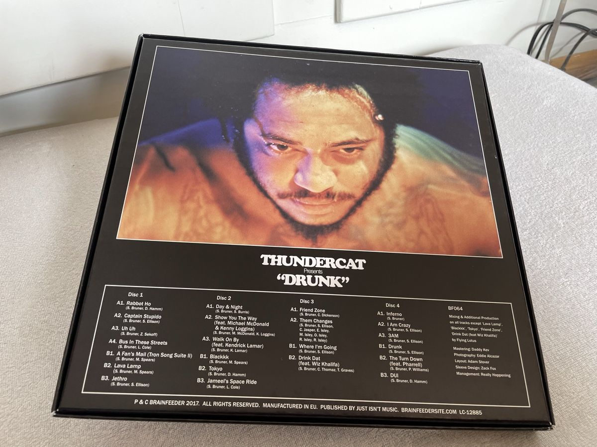 Schallplatten: Thundercat "Drunk" 4x Vinyl LP Boxset Deluxe - Neu – Gebraucht aus Bern von var_kc7x 1