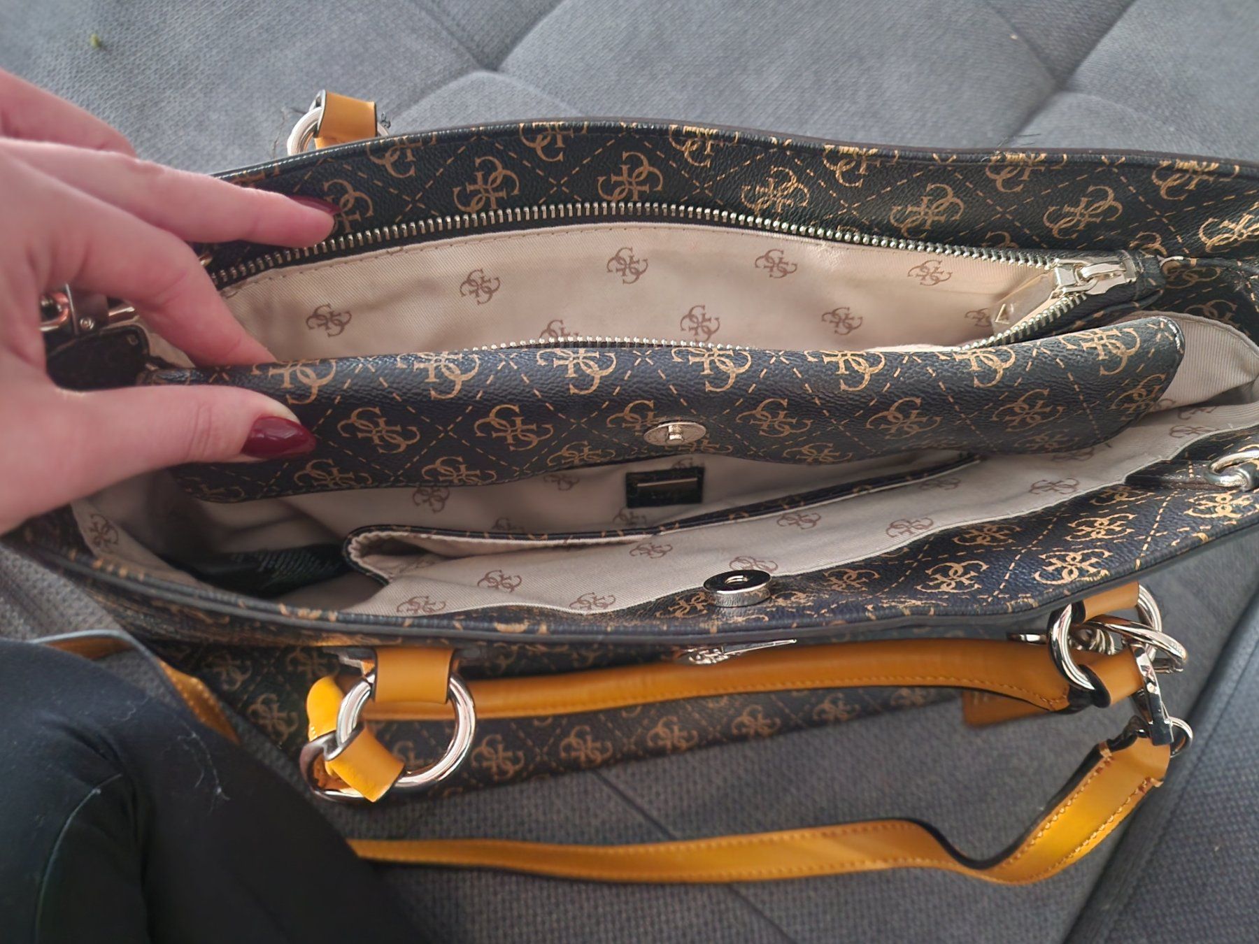 Guess Taschen für Damen: Guess Tasche – Gebraucht aus Altishausen von ter_58nj 3