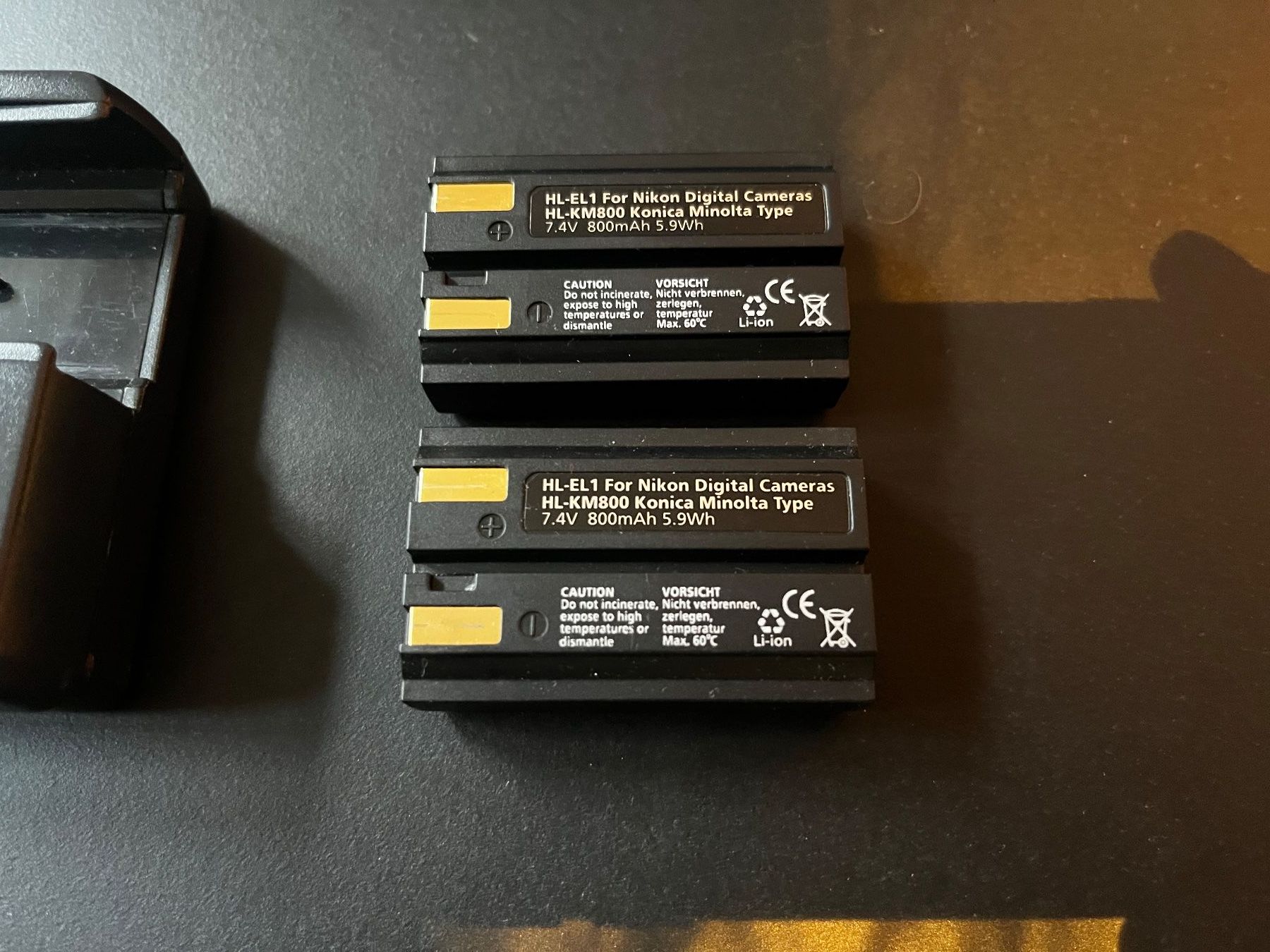 Nikon Altri Accessori: Nikon MH-53 Ladegerät + 2 Akkus – Usato da Zürich venduto da Vreni007 2