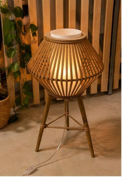Lampen: Stehlampe Bambus – Gebraucht aus Muri AG von Abaera 1