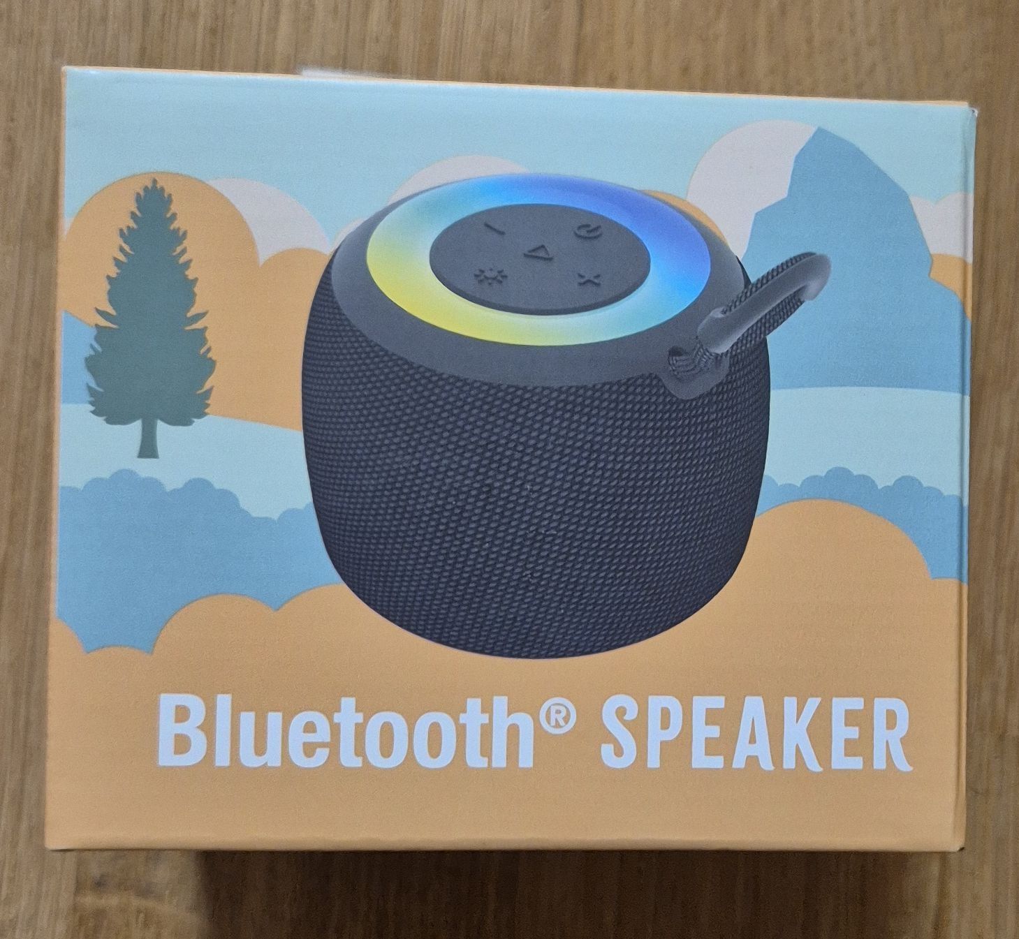 Haut-parleurs: Bluetooth Lautsprecher mit Lichtfunktion+USB-C-Ladekabel – Neuf avec emballage d'origine à Belp par piccolo63