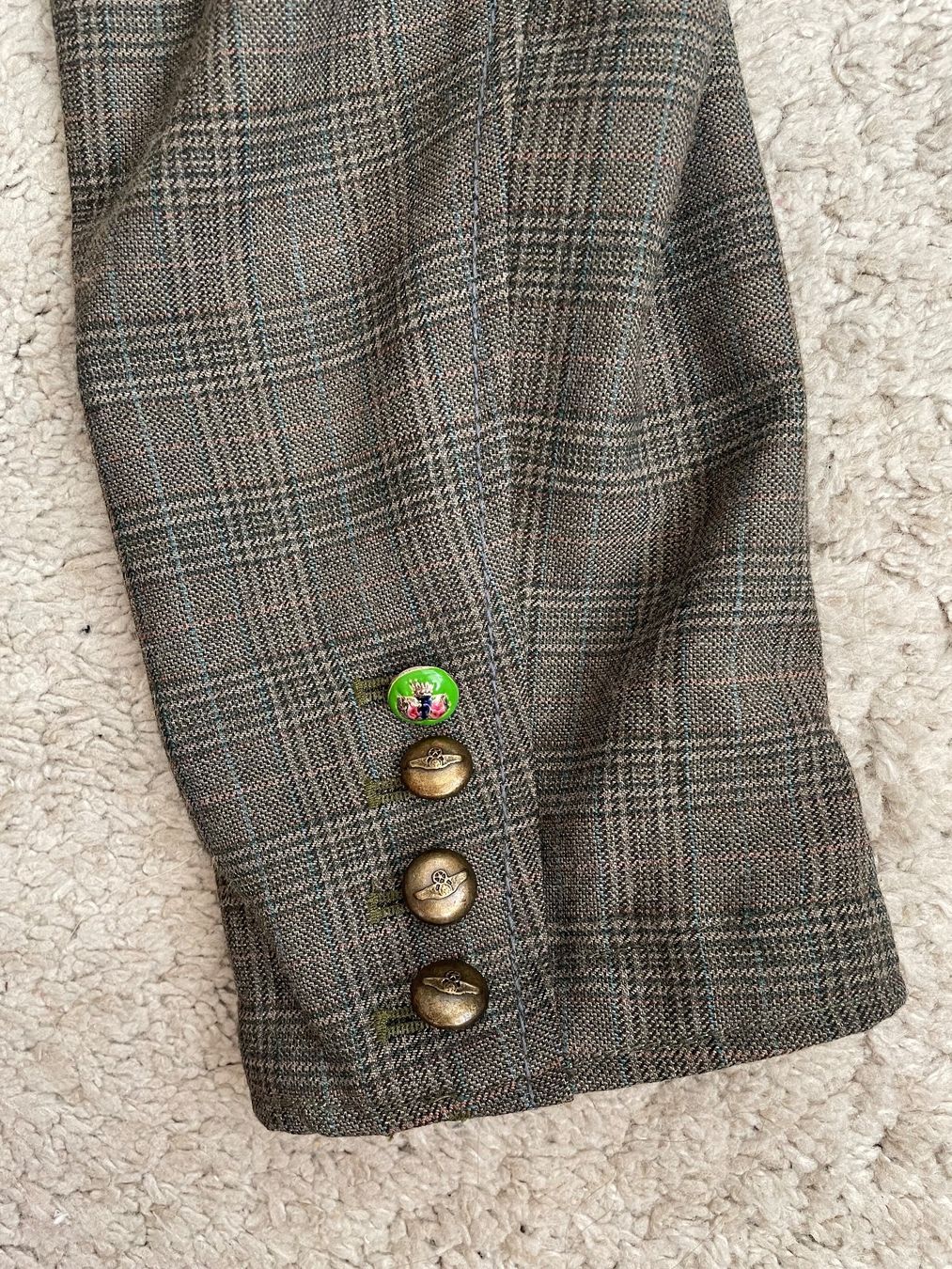 Riani Giacche: Wunderschöne sportlich elegante Jacke von Riani – Nuovo (secondo la descrizione) da Zürich venduto da Caracol1998 5