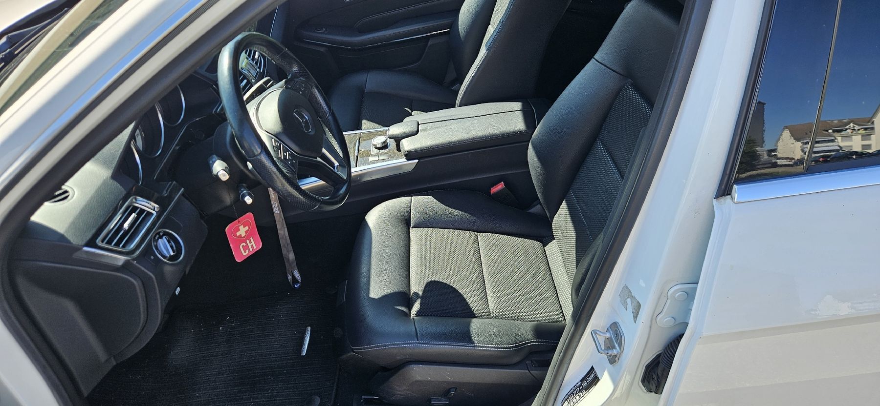 Mercedes-Benz Autos: Mercedes E200 CDI – Gebraucht aus Auw von adr_mzs7 7