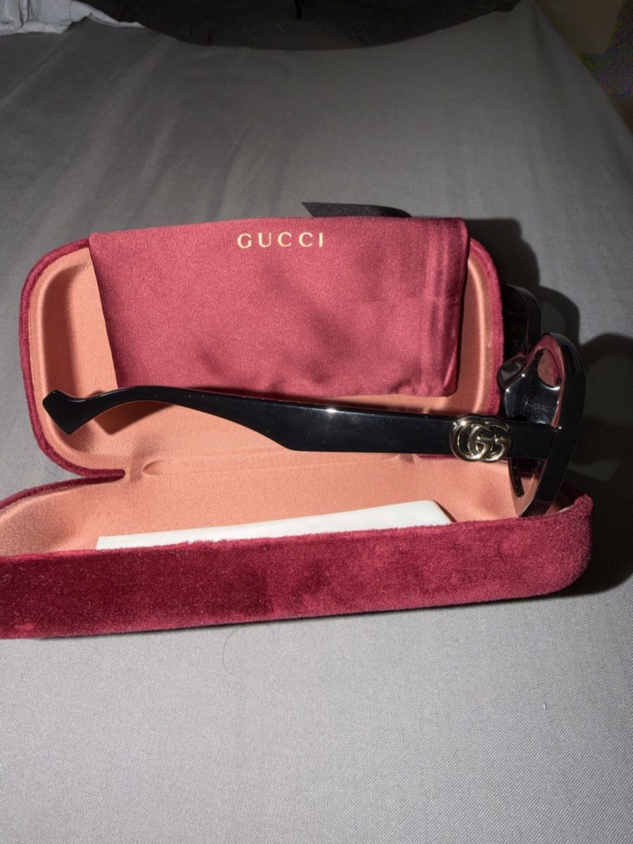 Gucci Occhiali & Lenti: Lunettes soleil Gucci – Nuovo (secondo la descrizione) da Bulle venduto da mon_lv9v 1