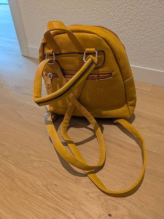 Zaini: Rucksack gelb – Usato da Neftenbach venduto da Nadine069 2
