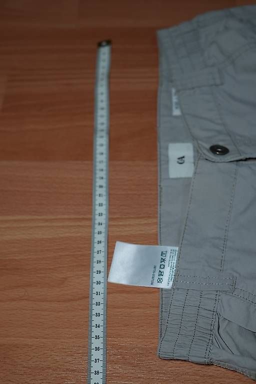 Pantaloni: Weite tracking Hose creme farbig von C&A – Usato da Rorschach venduto da luk_l7yd 2