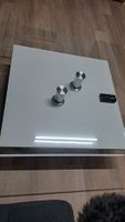 Couchtisch Glas/ weiss quadratisch mit Metallfüssen gebrauch