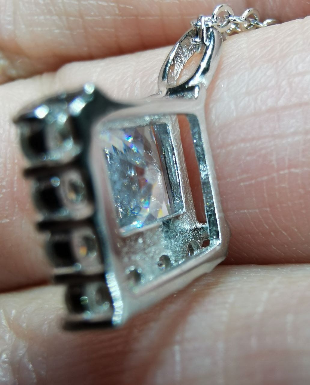 Catenine: Collier argent avec zircons – Nuovo e nell'imballaggio originale da Reconvilier venduto da Tsma67 6