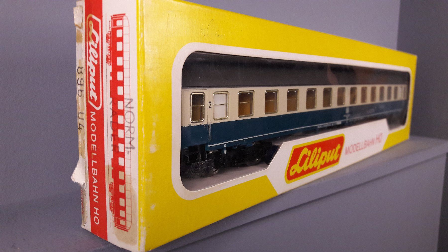 Liliput Modellini di ferrovie: Personenwagen – Usato da Burgdorf venduto da Optimal14 6