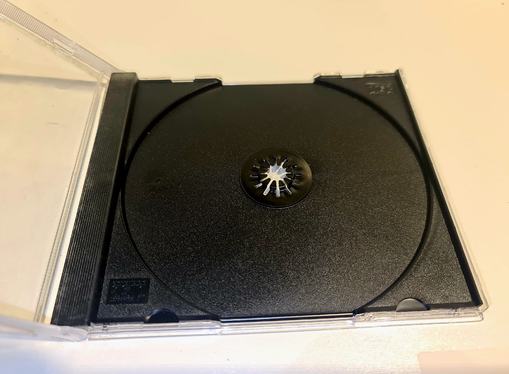 CDs: boîte CD – D'occasion à Mézières VD par M.Lapin 1