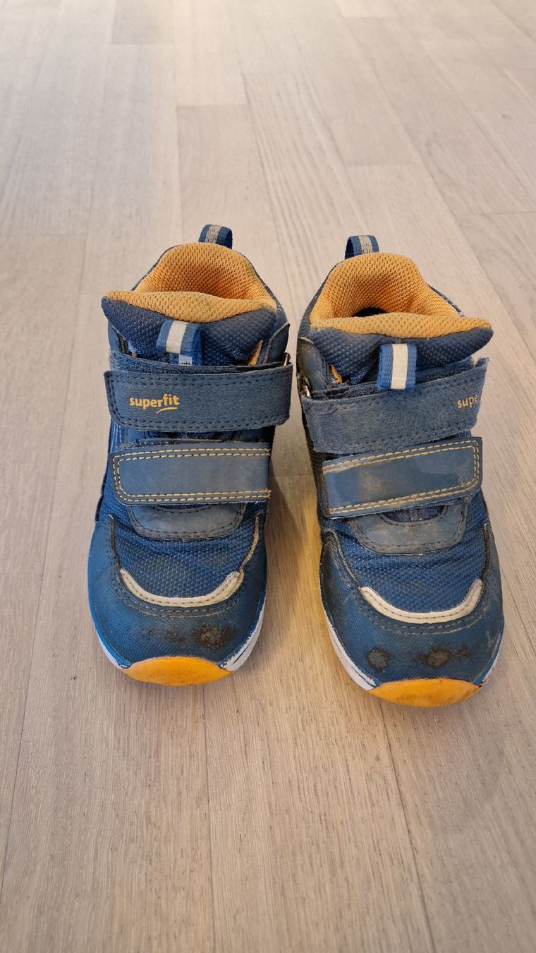 Superfit Schuhe für Jungen: Superfit Sneaker mit Goretex Gr. 28 – Gebraucht aus Bülach von Kaere00