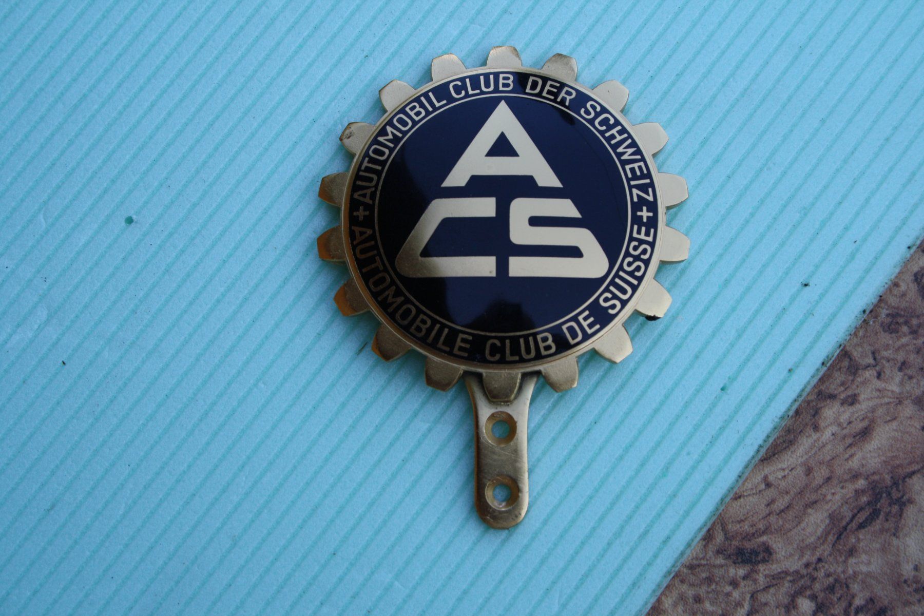 Insegne: ACS EMBLEM NOS. – Usato da Wauwil venduto da Pneuedy 1