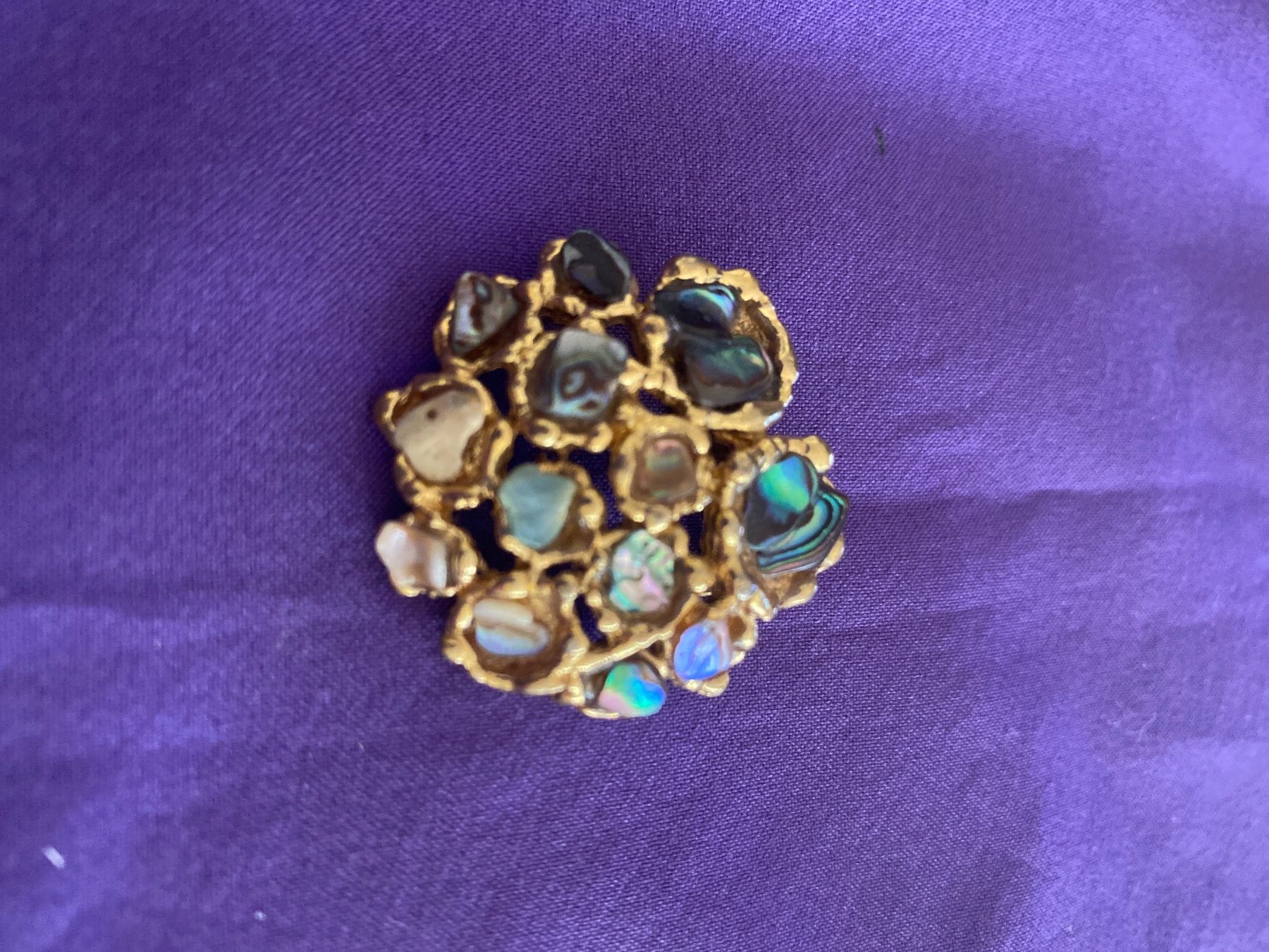 Broches & Aiguilles: Brosche mit Permutter – D'occasion à Adliswil par luzia31