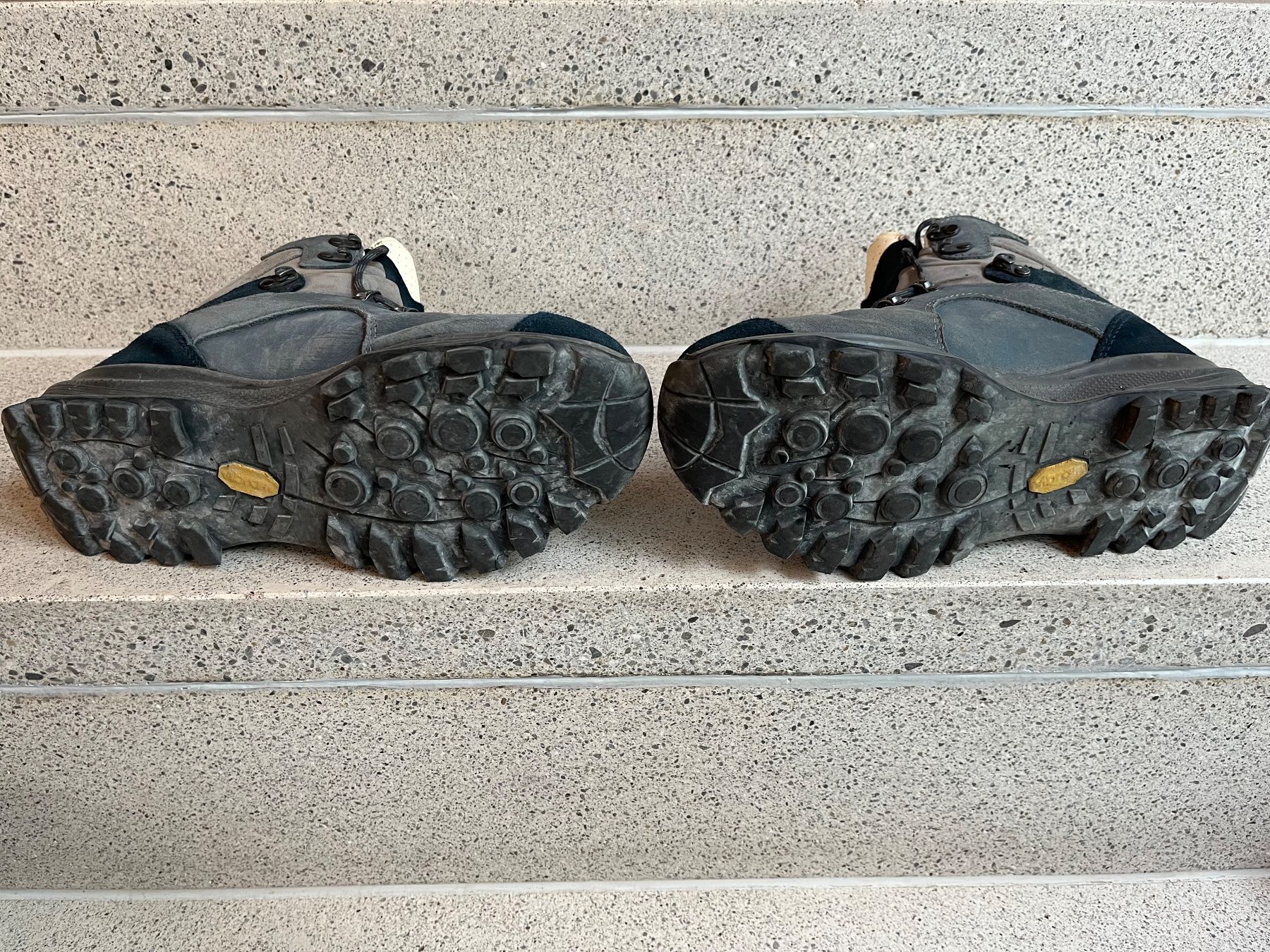 Hanwag Chaussures femmes: Wanderschuh Damen Hanwag 39,5 – D'occasion à Buchrain par sid_tkj5 4
