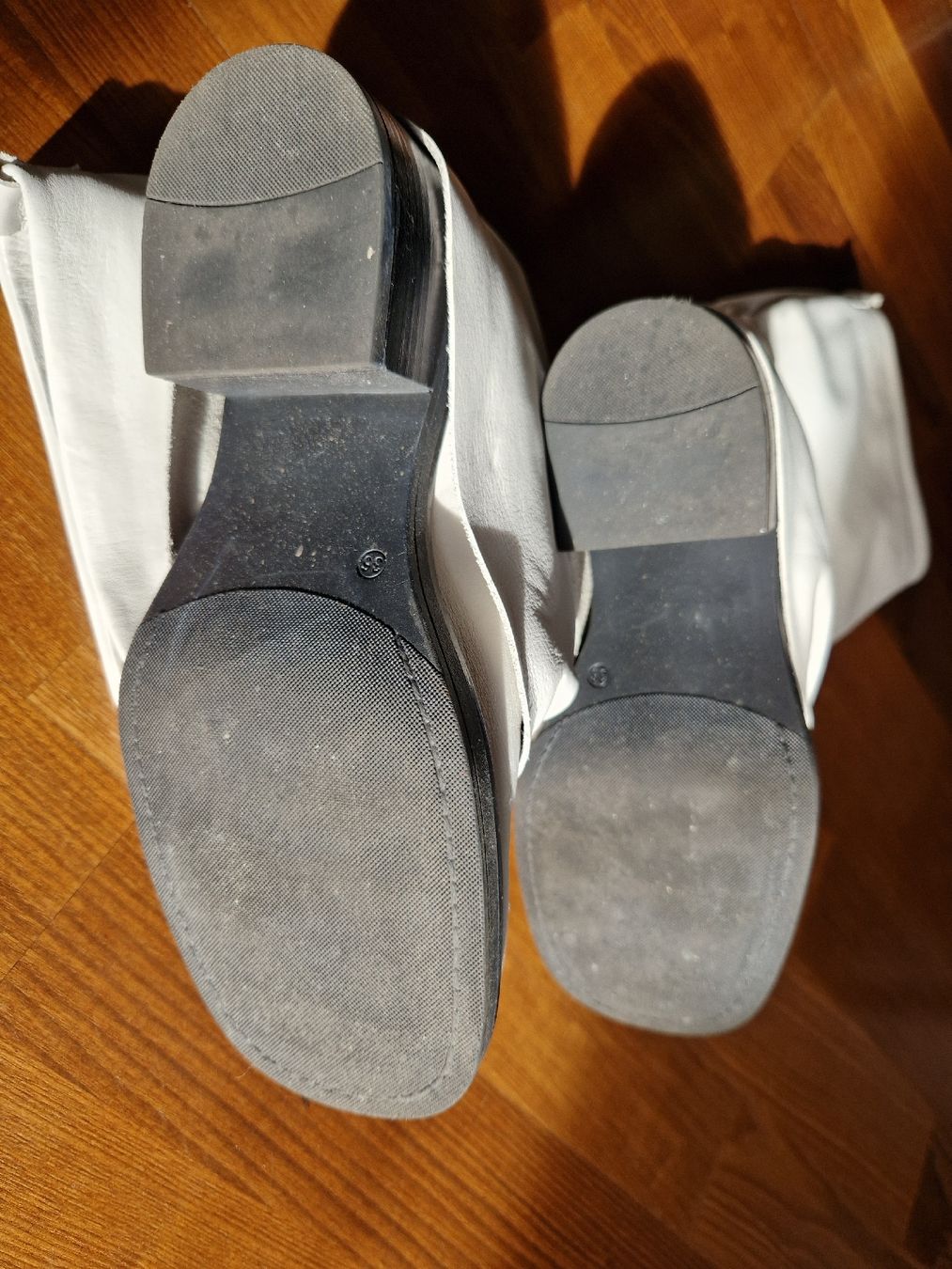Chaussures femmes: Weisse Lederstiefel, Gr. 36 – Neuf (Voir description) à Zürich par stefanella 4
